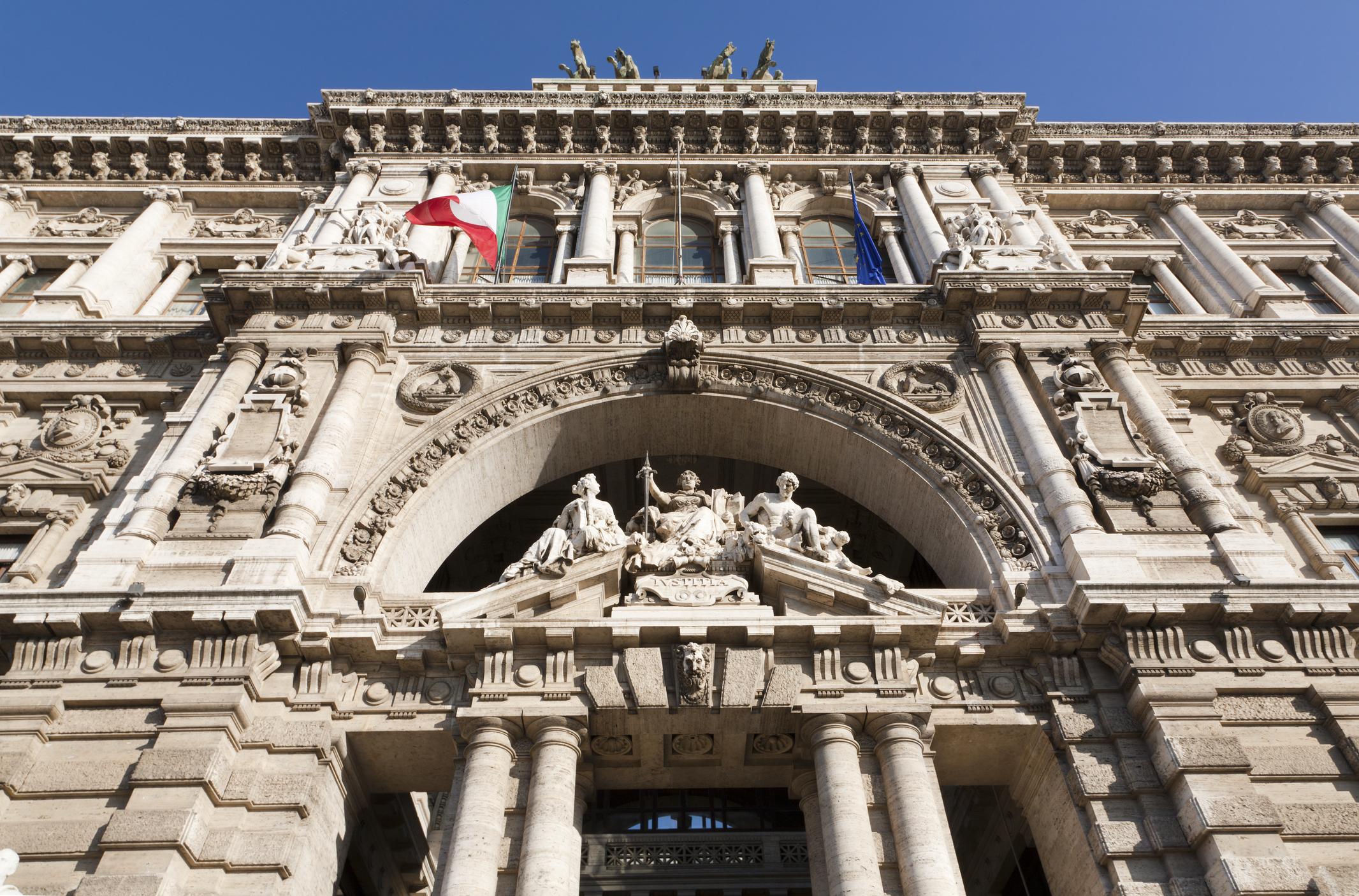 L’abusiva concessione del credito quale violazione del «buon costume economico»