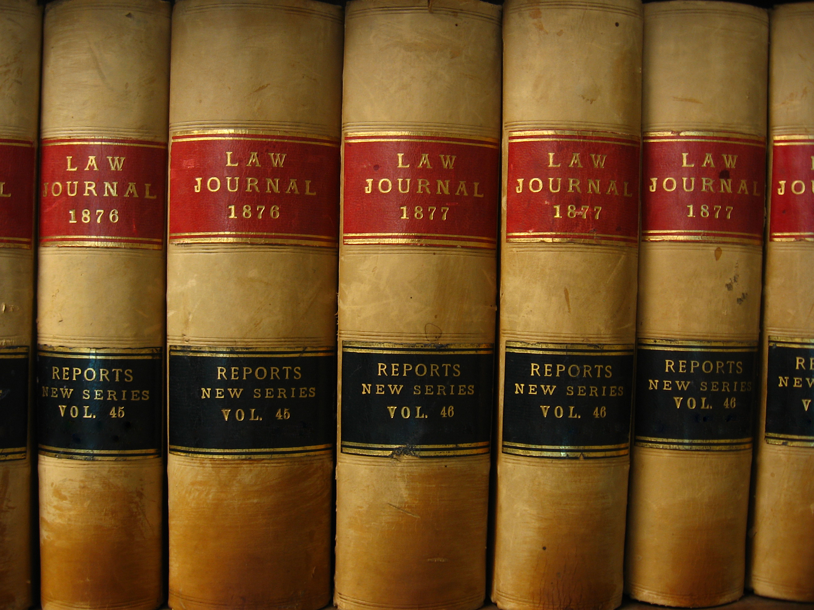 Testamento e contratto: staticità vs dinamicità? Osservazioni a proposito di un recente libro