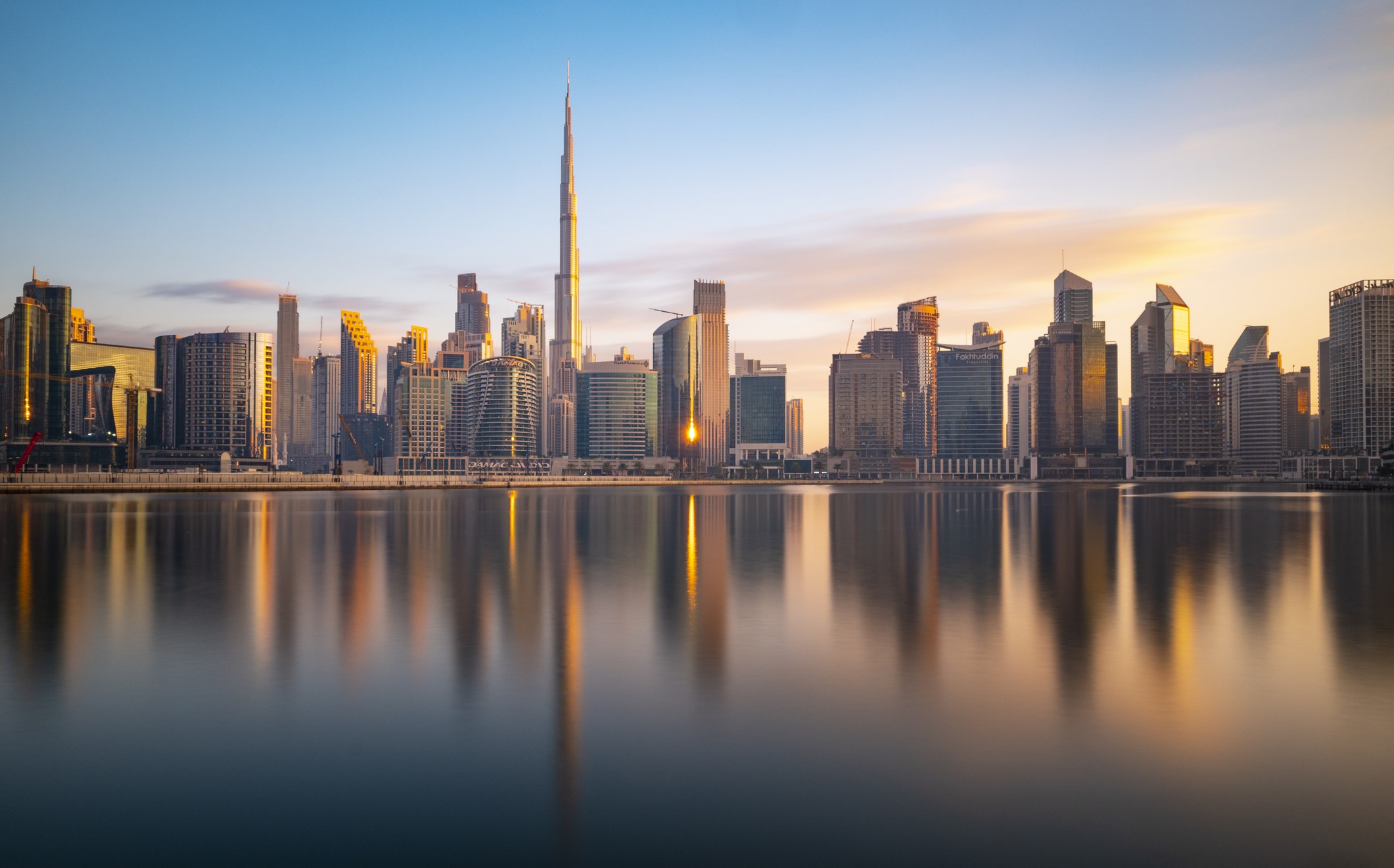 Verso un modello statutario euro-statunitense dei mercati negli Emirati Arabi Uniti