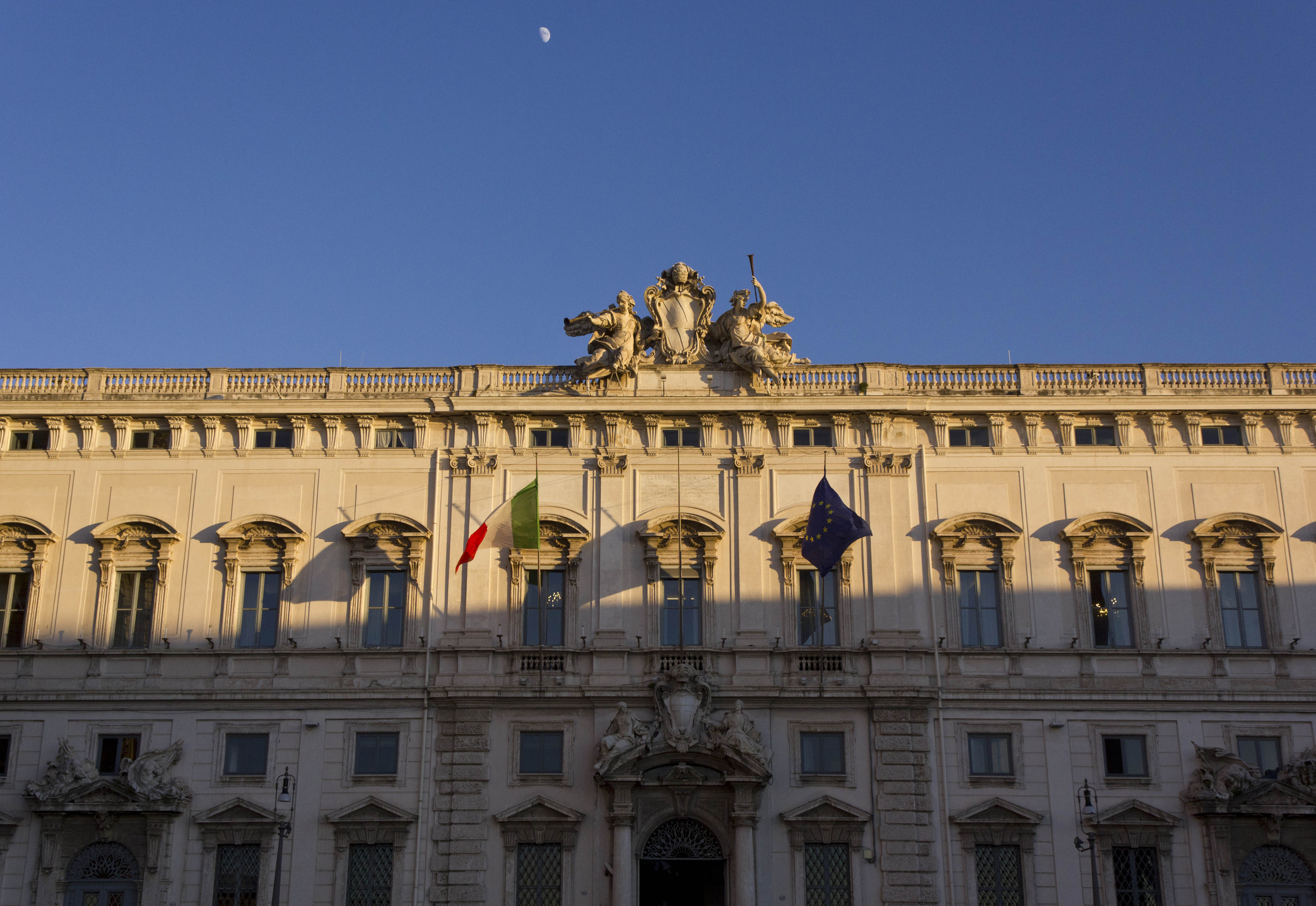 Riflessioni a margine del dibattito intitolato «A quarant’anni dalla sentenza La Pergola»